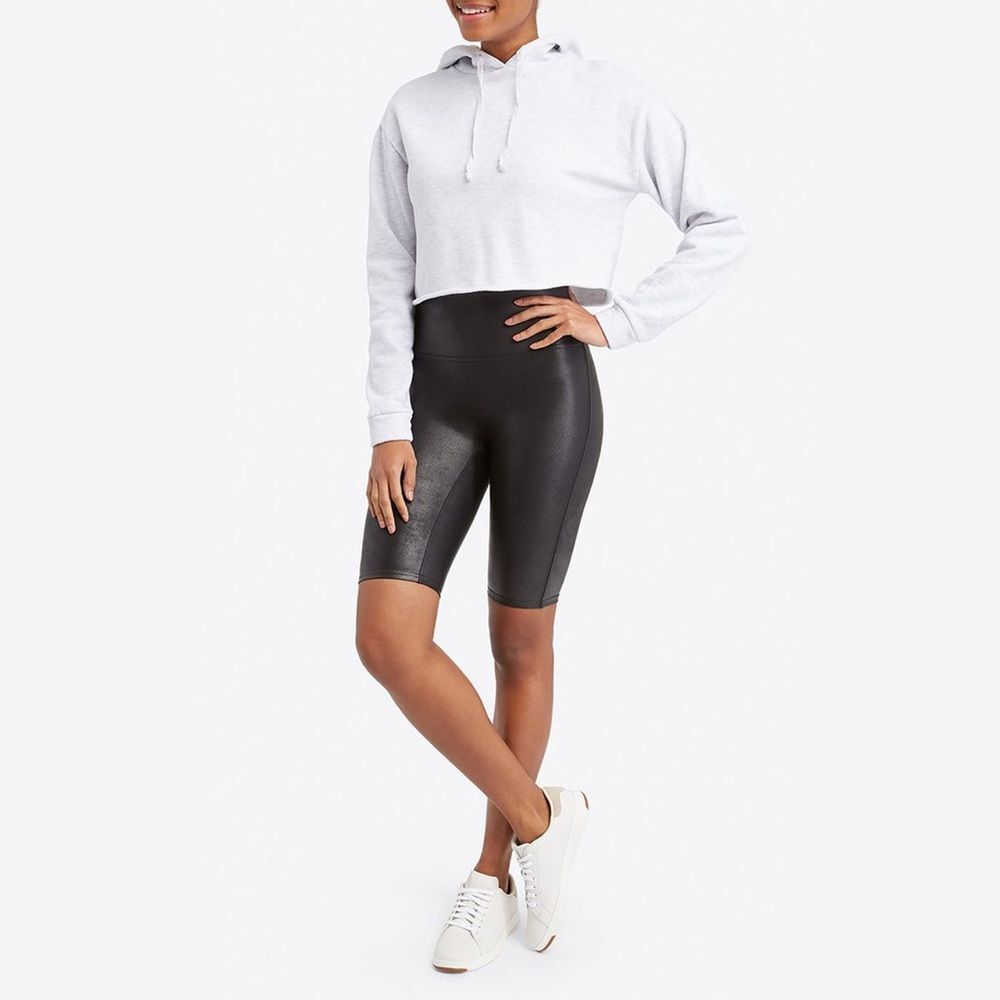 SPANX Womens Sz L Faux Leather High Rise Bike Shorts Gloss Black Shaping Stretch